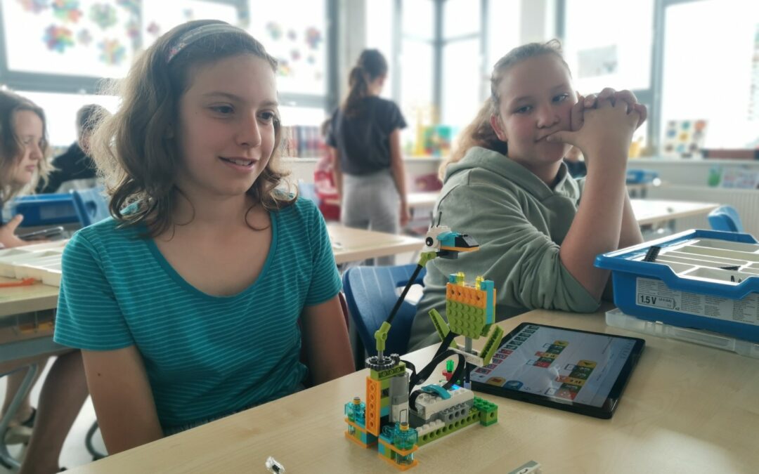 5. B: Práce s Lego WeDo