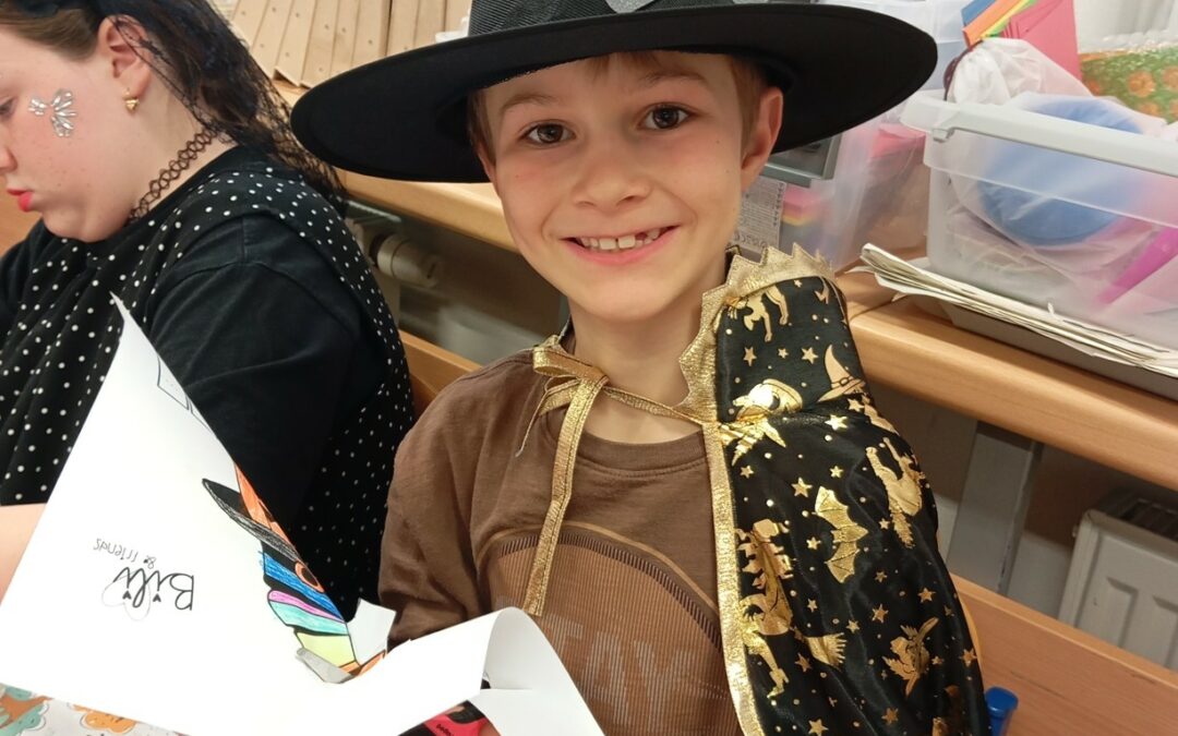 2. B: Halloweenské tvoření