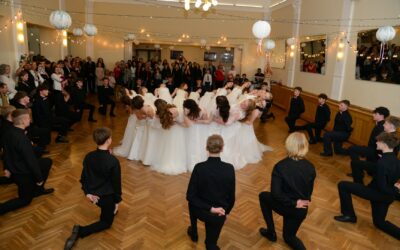 17. společenský ples