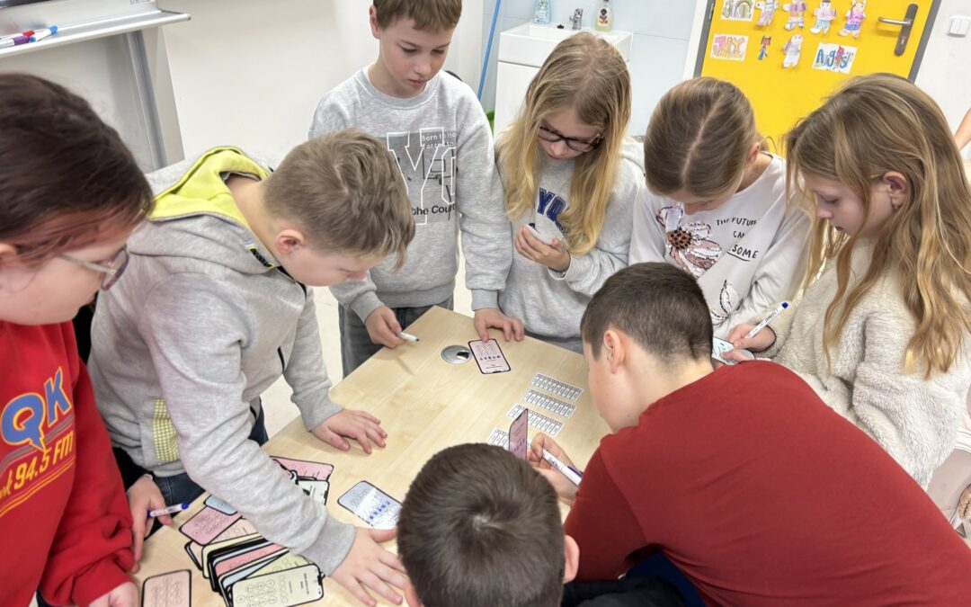 4. E: Pár fotek z únorové češtiny a geometrie