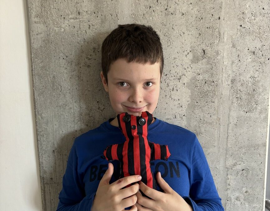 4. E: Šili jsme medvídky