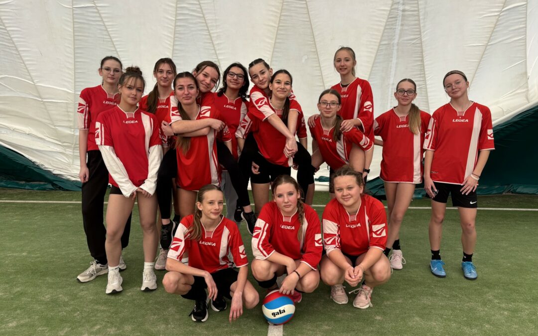 Skvělé výsledky žákyň naší školy v přehazované!